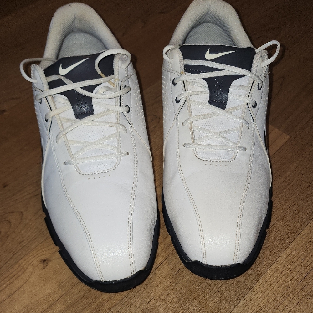 Nike Men's White and Black Golf Athletic Shoes